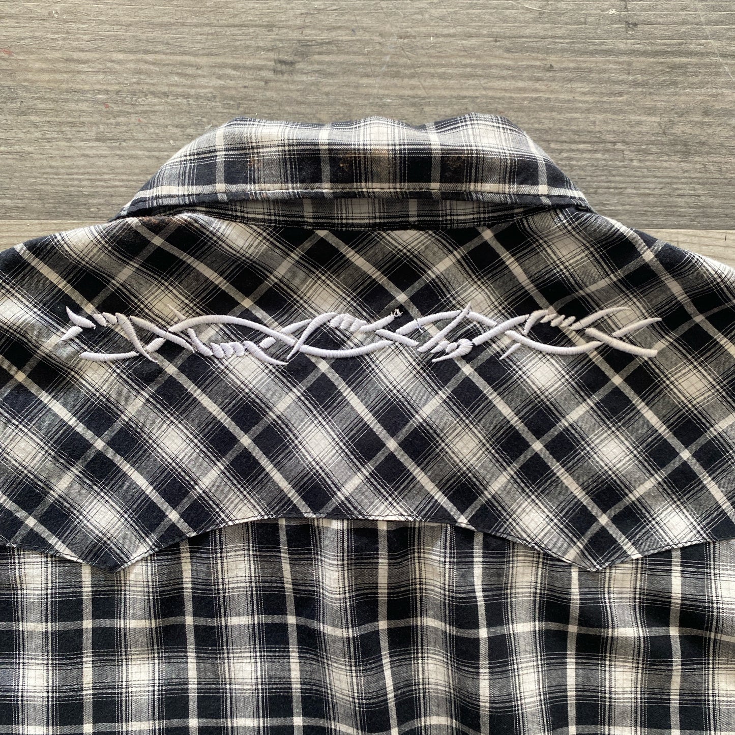 HFW EMBROIDERED BUTTON UP SHIRT